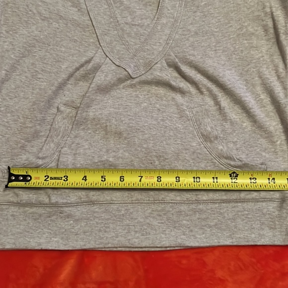 NY&Co Gray short sleeve hooded sweatshirt w/ a extended pocket & low V neck. - Picture 9 of 12